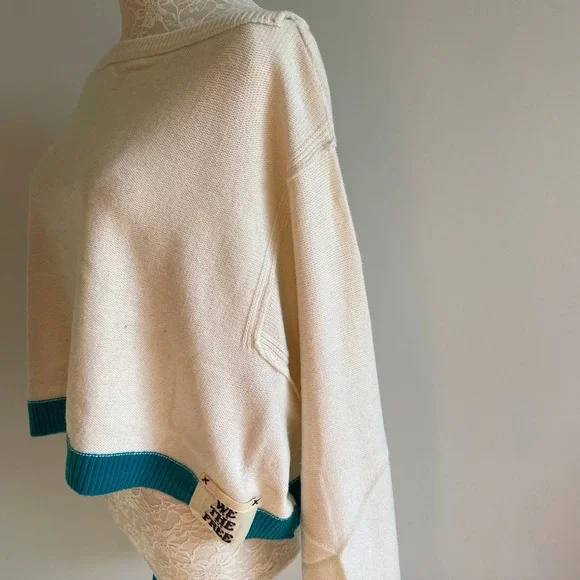 We The Free Cream Blue Cropped Knit Sweater Long Sleeve Casual Womens Size L Nwt - Picture 2 of 9